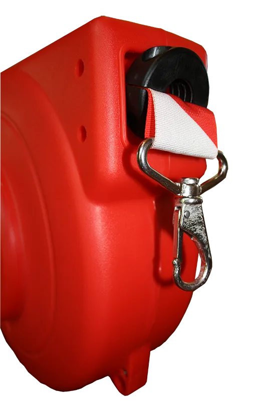 Automatic Retractors vs. Manual Wraps